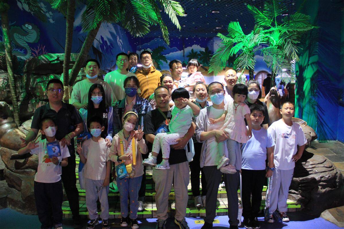 公司工會組織開展慶?！傲弧眱和澔顒?>									</a>
								</div>
								<div   id=